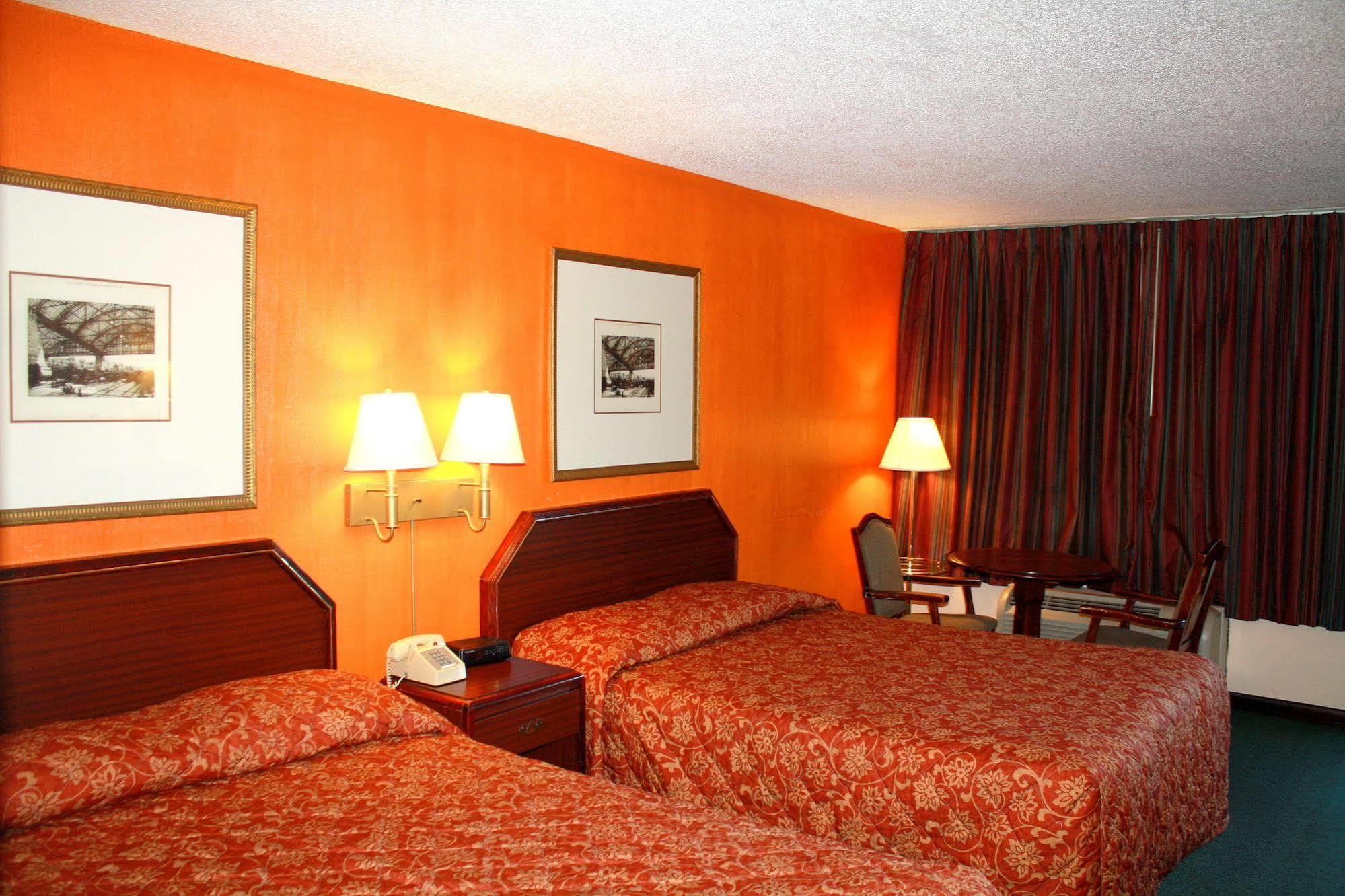Rodeway Inn Monroe Esterno foto