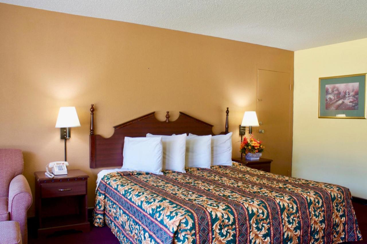 Rodeway Inn Monroe Esterno foto